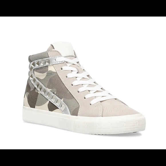 Steve Madden Shoes - steve madden tracey sneakers